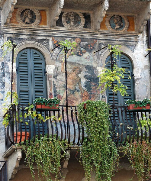 Photo:  Verona balcony, Veneto, Italy 